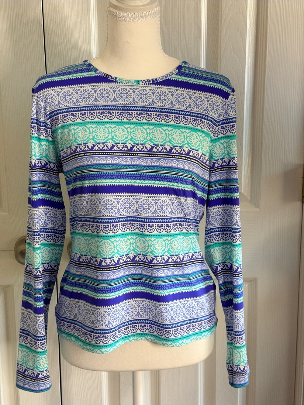 Lands' End Long-Sleeve Swim Tee Rash Guard UPF 50 - Size Small (EUC)